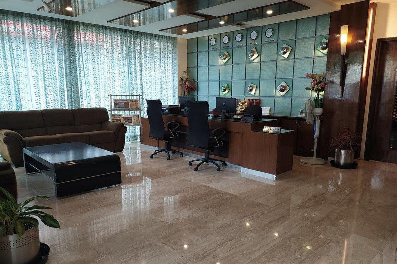 העיר בנגלור Hotel Silicrest מראה חיצוני תמונה
