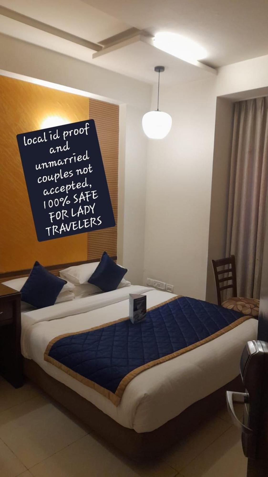 העיר בנגלור Hotel Silicrest מראה חיצוני תמונה