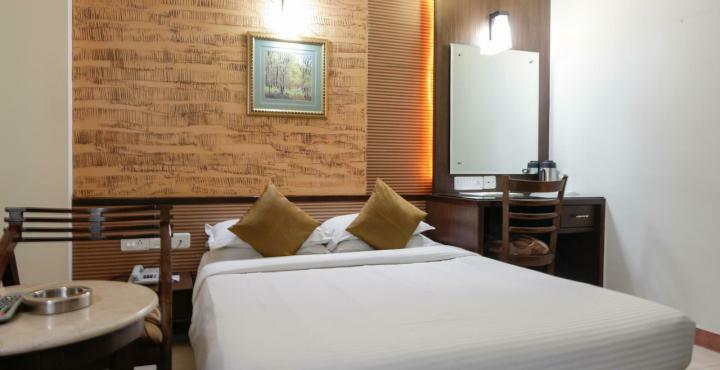 העיר בנגלור Hotel Silicrest מראה חיצוני תמונה