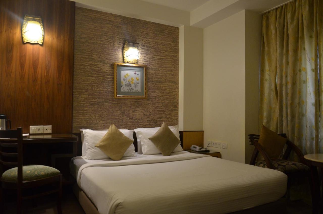 העיר בנגלור Hotel Silicrest מראה חיצוני תמונה