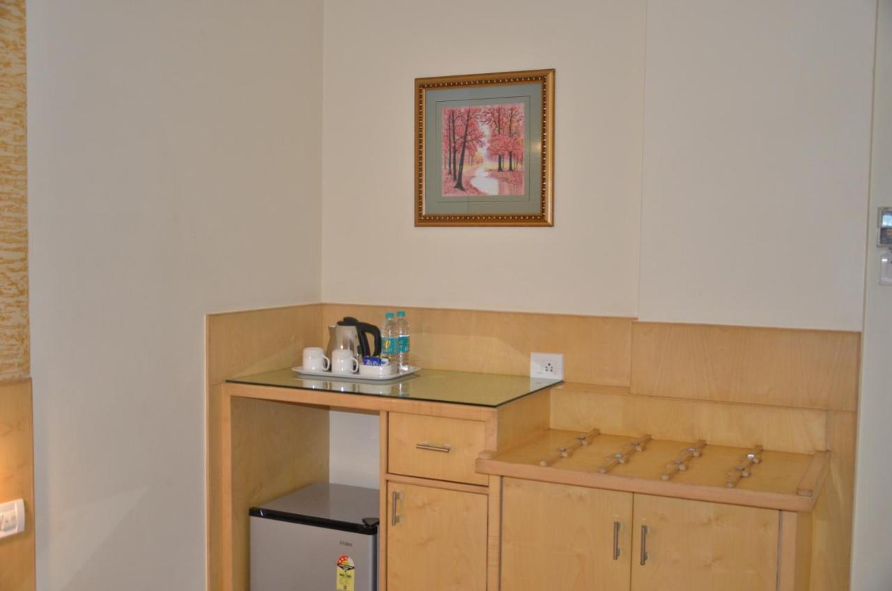 העיר בנגלור Hotel Silicrest מראה חיצוני תמונה