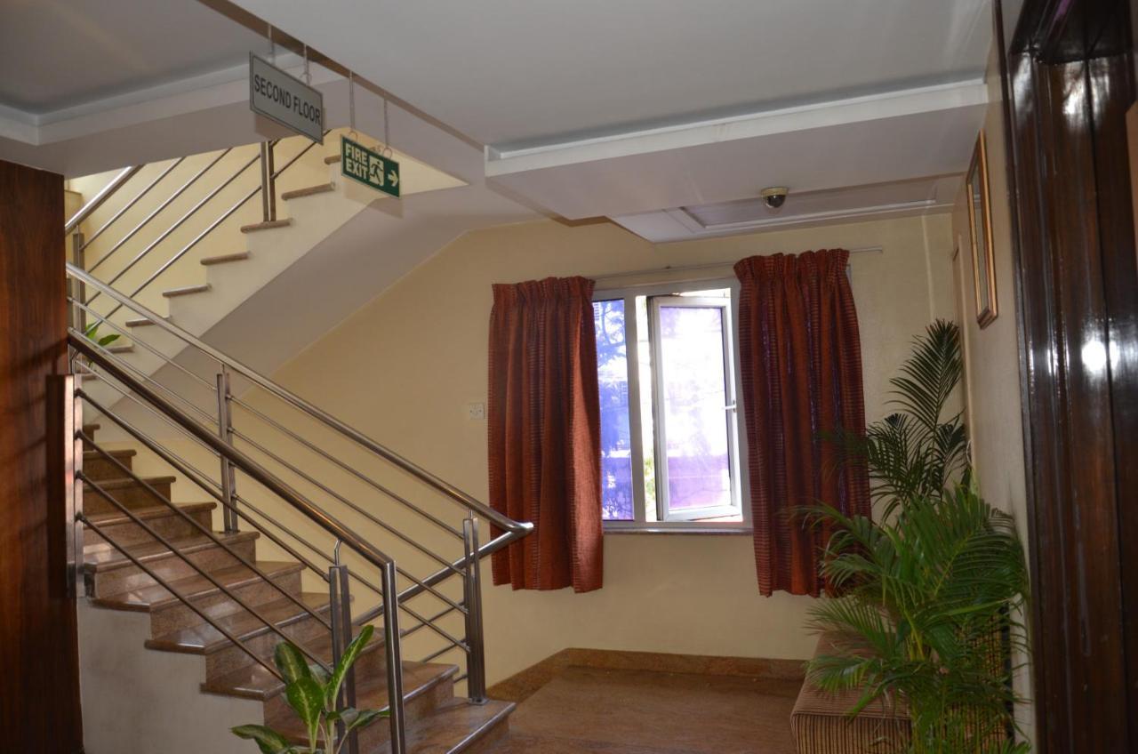 העיר בנגלור Hotel Silicrest מראה חיצוני תמונה