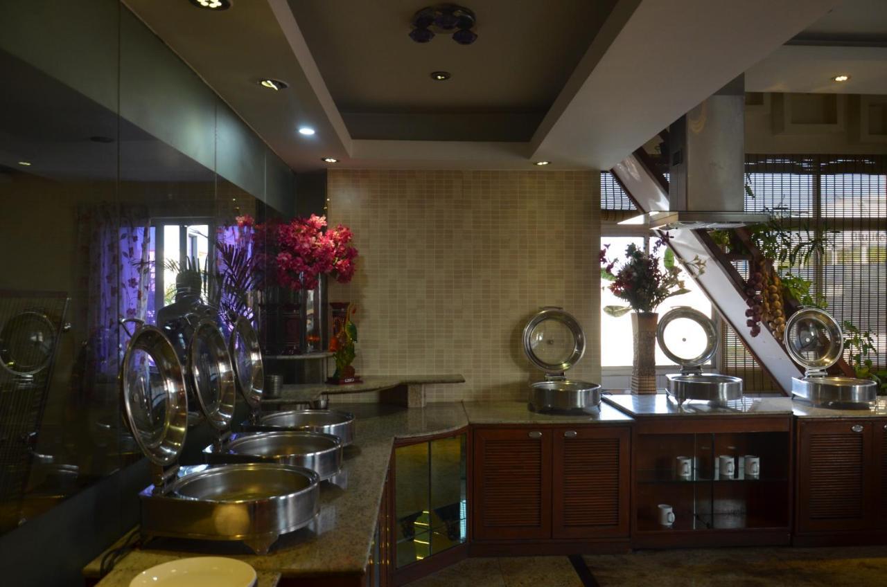 העיר בנגלור Hotel Silicrest מראה חיצוני תמונה
